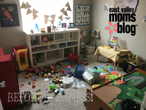Less Mess Playtime with a Montessori Work Mat ⋆ Exploring Domesticity